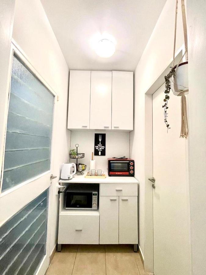 Hermoso Y Comodo Alojamiento Con Patio En Nunez بوينس آيرس المظهر الخارجي الصورة