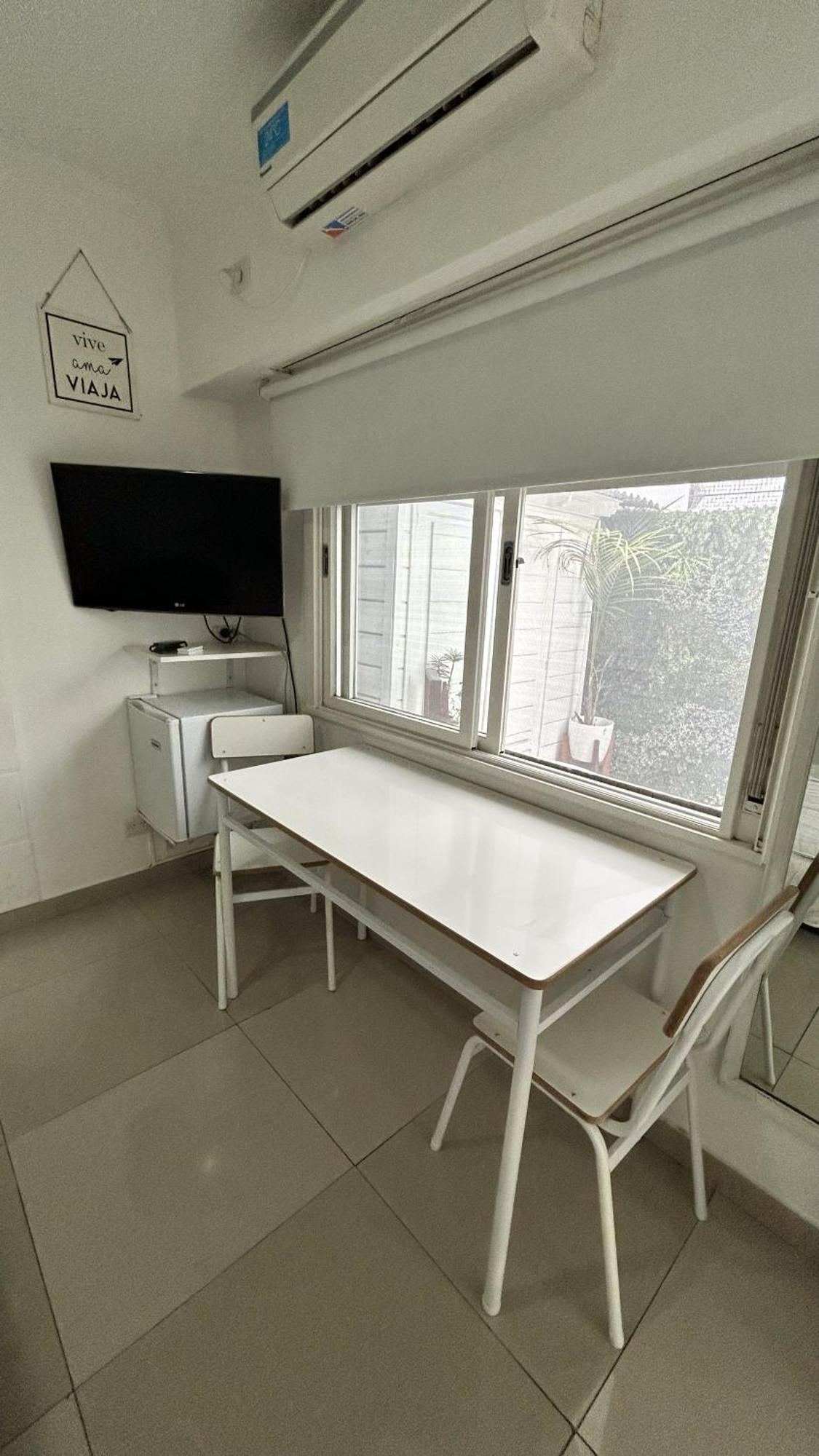 Hermoso Y Comodo Alojamiento Con Patio En Nunez بوينس آيرس المظهر الخارجي الصورة